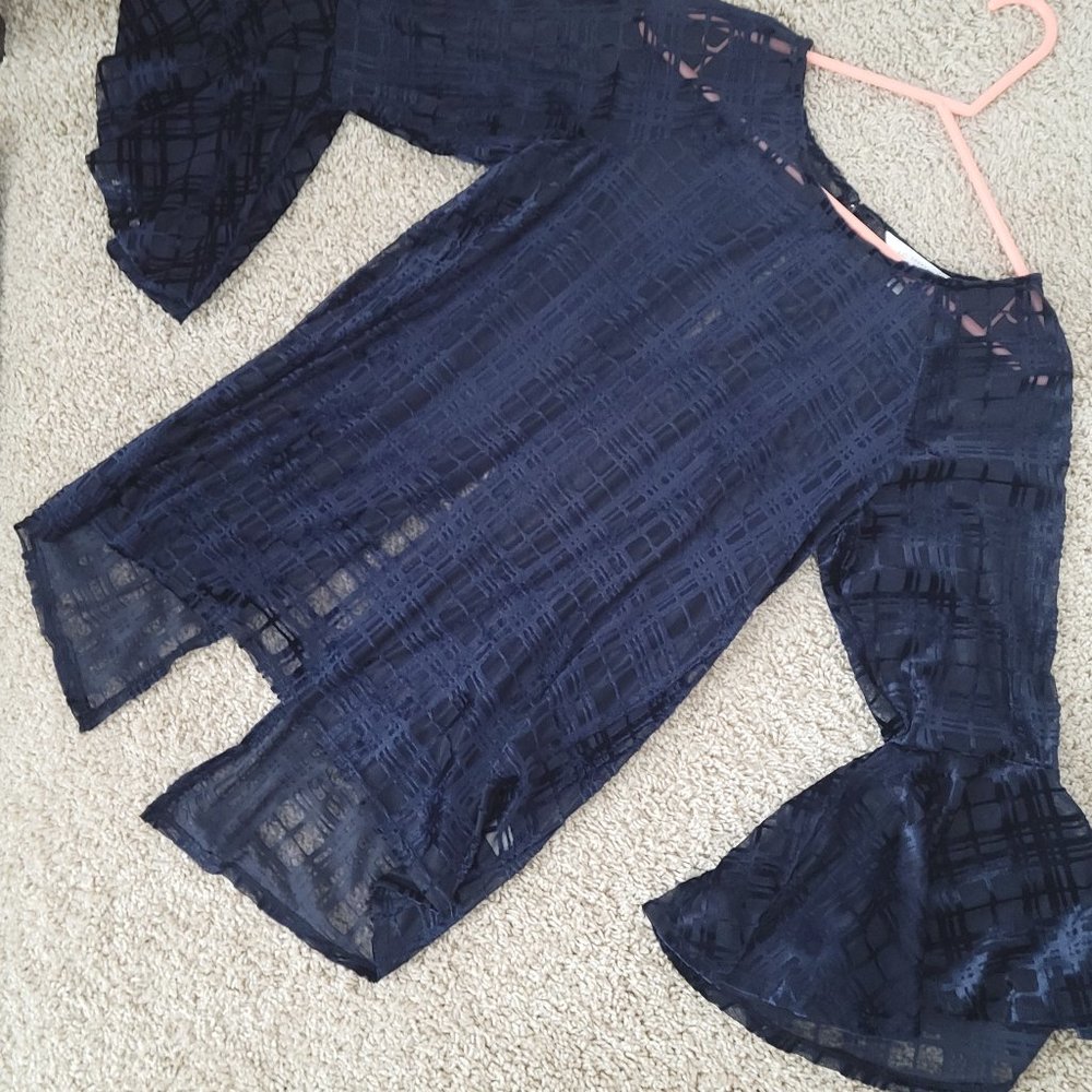 NEW LAUREN CONRAD NAVY BLUE LACE SHEER BLOUSE